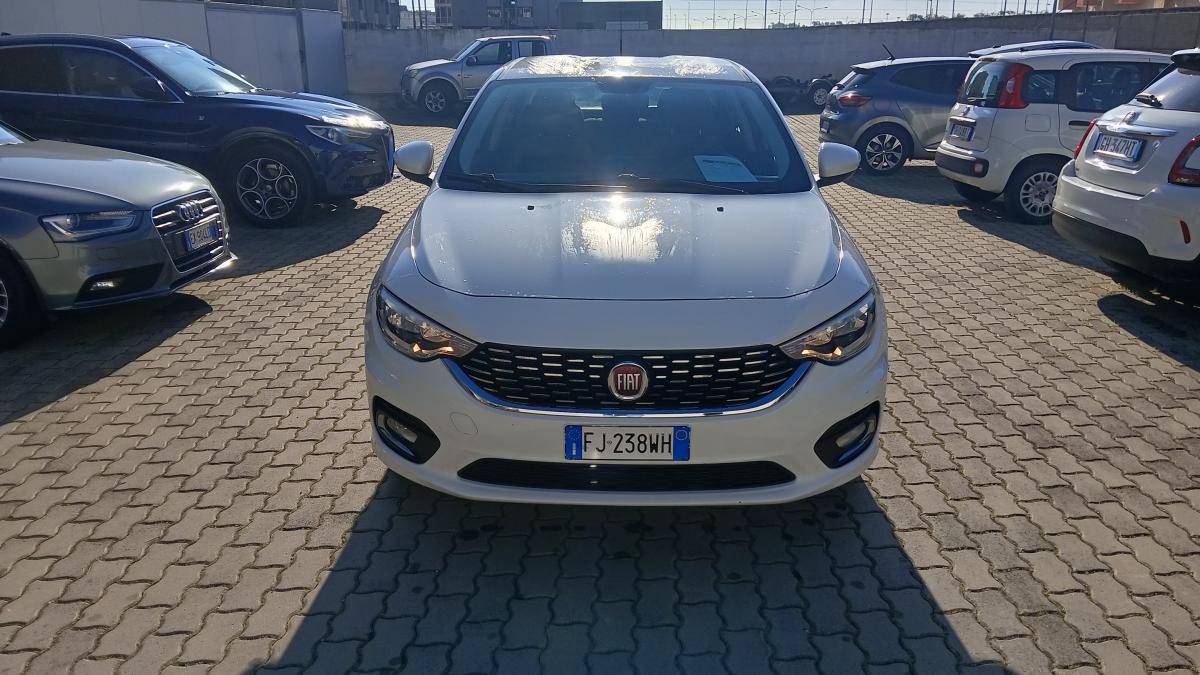 Fiat Tipo 1.3 Mjt 95cv 4 porte Easy